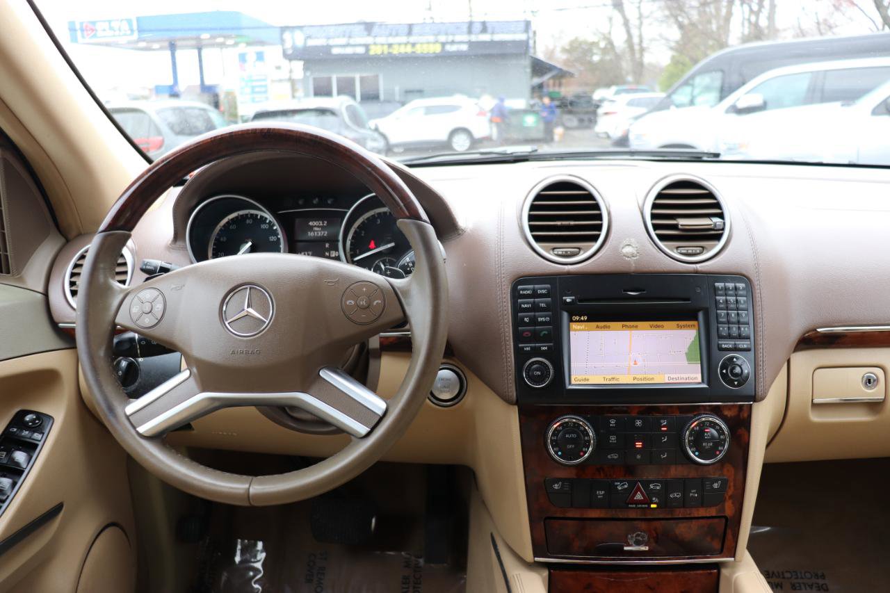 Used 2010 Mercedes-Benz GL 450 4MATIC image 19