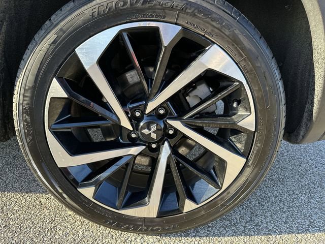 Used 2023 Mitsubishi Outlander SE FWD image 21