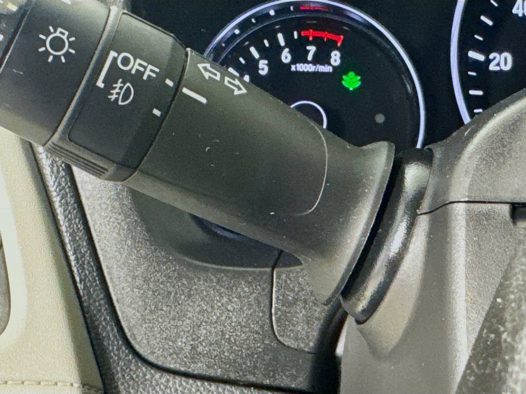 Used 2017 Honda HR-V EX image 15