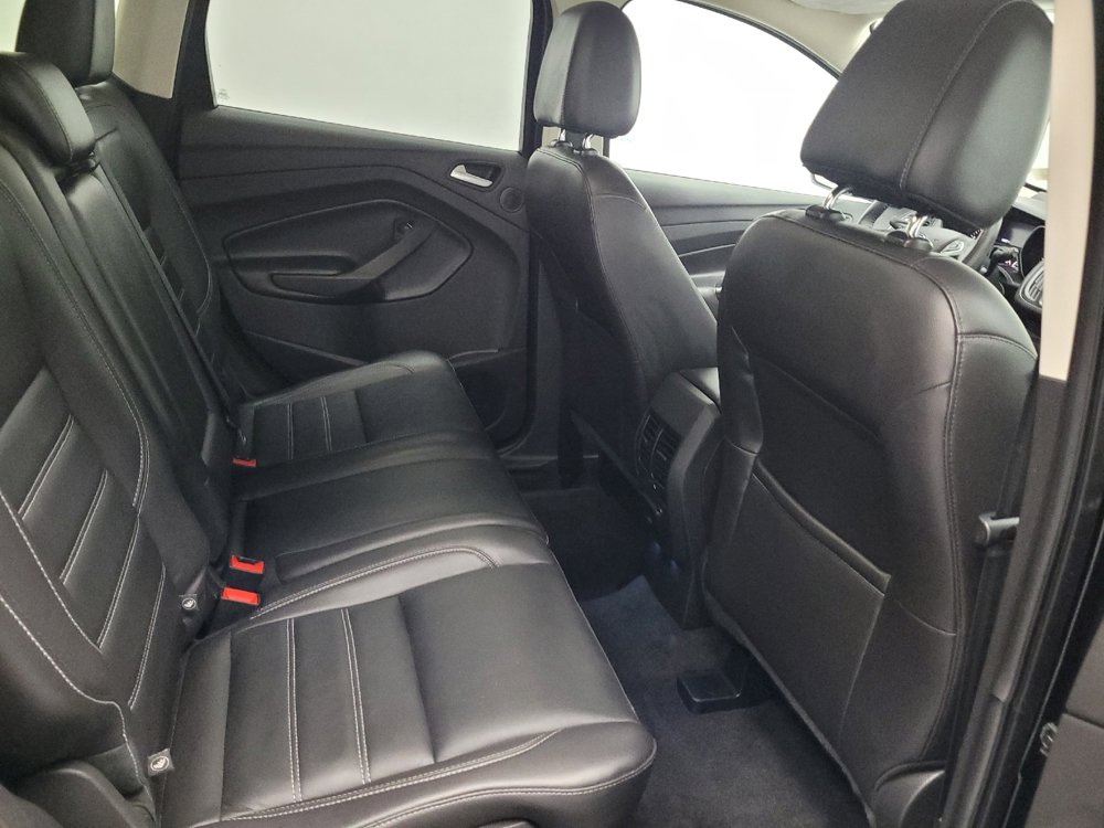 Used 2017 Ford Escape Titanium image 19