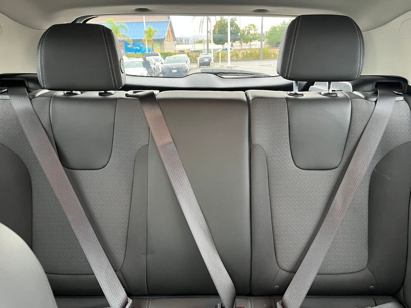 Used 2025 Buick Encore GX Preferred image 38