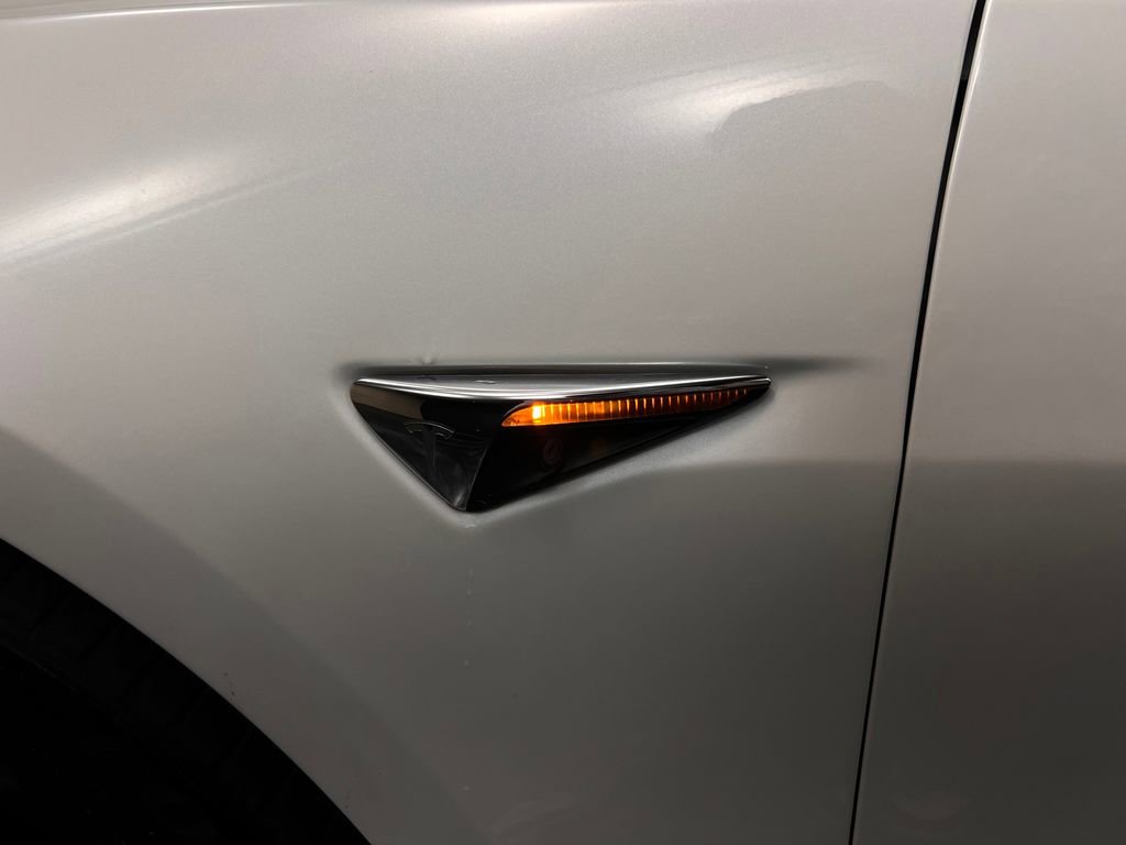 Used 2020 Tesla Model 3 Performance AWD/4WD image 21