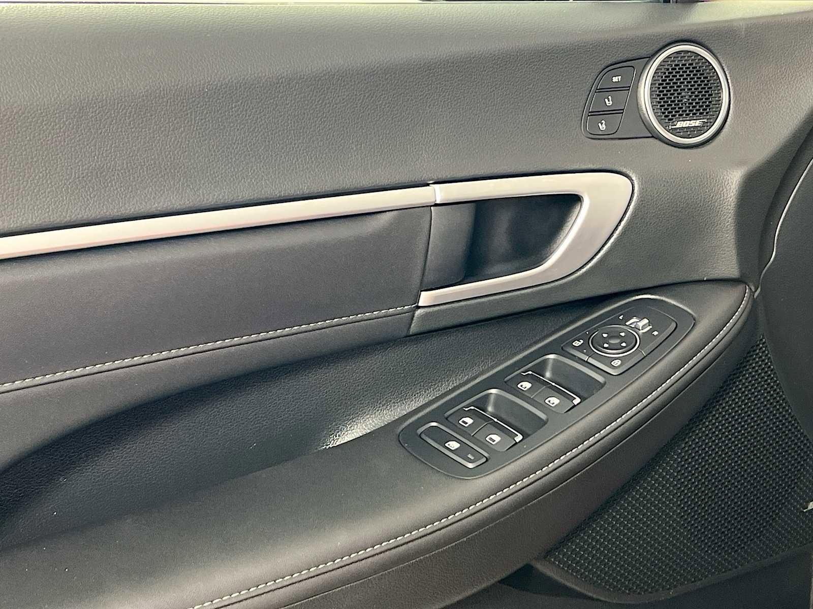 Certified 2025 Hyundai Sonata Limited image 18