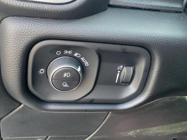 New 2026 RAM 2500 Big Horn AWD/4WD image 35
