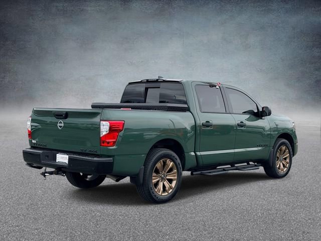 Used 2024 Nissan Titan SV w/ SV Bronze Edition Package AWD/4WD image 2