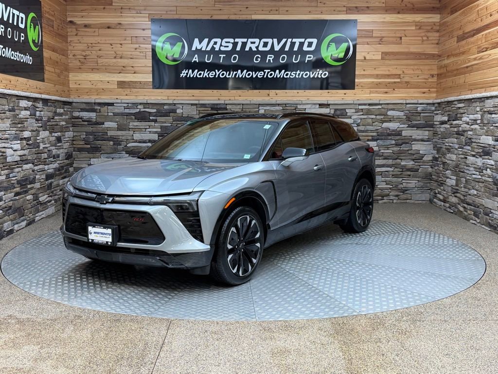 New 2025 Chevrolet Blazer EV RS RWD image 4