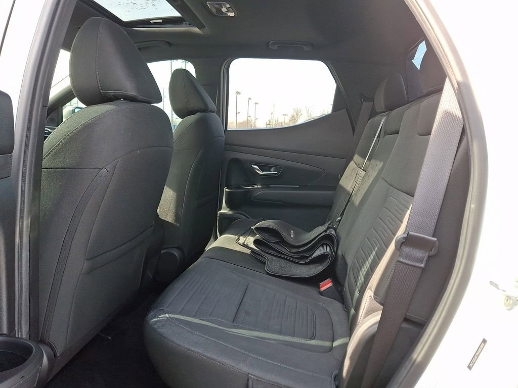 Used 2022 Hyundai Santa Cruz SEL Premium image 10