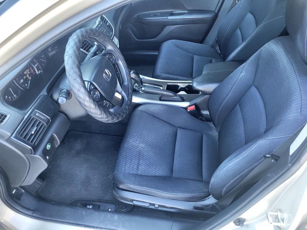 Used 2015 Honda Accord Sport image 8