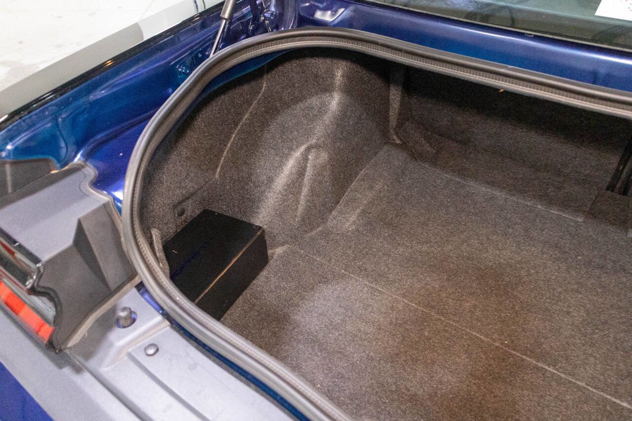 Used 2017 Dodge Challenger R/T Scat Pack RWD image 38