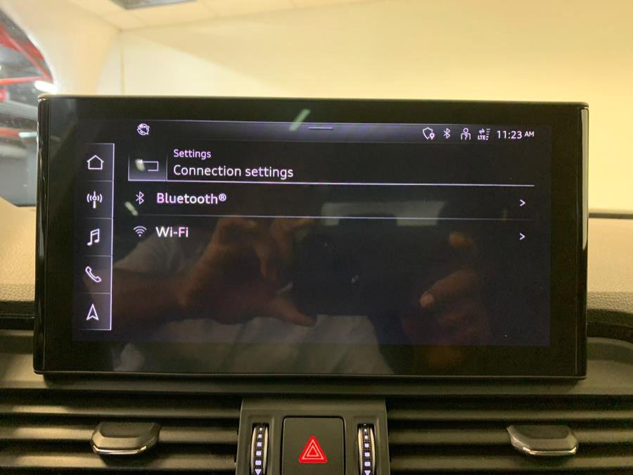 Used 2022 Audi SQ5 Premium Plus w/ Premium Plus Package AWD/4WD image 35