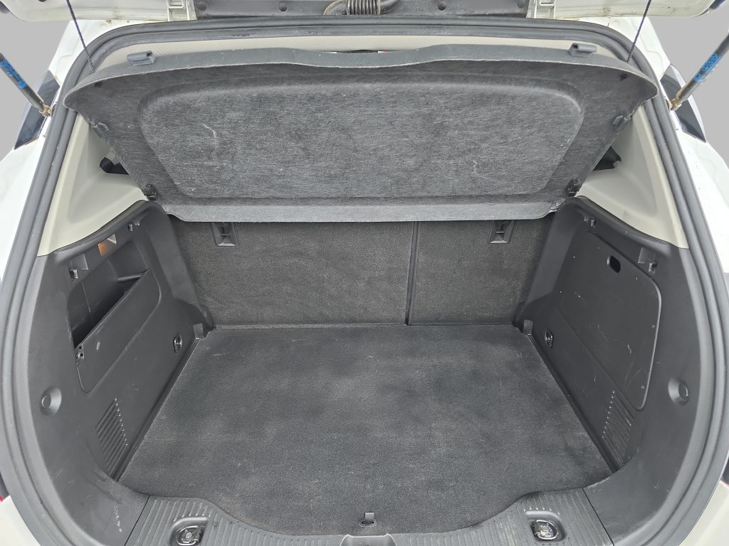 Used 2016 Buick Encore Convenience FWD image 13