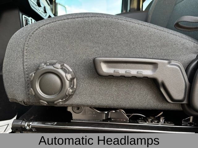 New 2025 Jeep Gladiator Sport AWD/4WD image 14