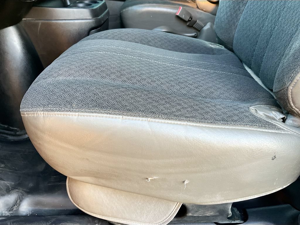 Used 2022 GMC Savana 2500 w/ Driver Convenience Package RWD image 18