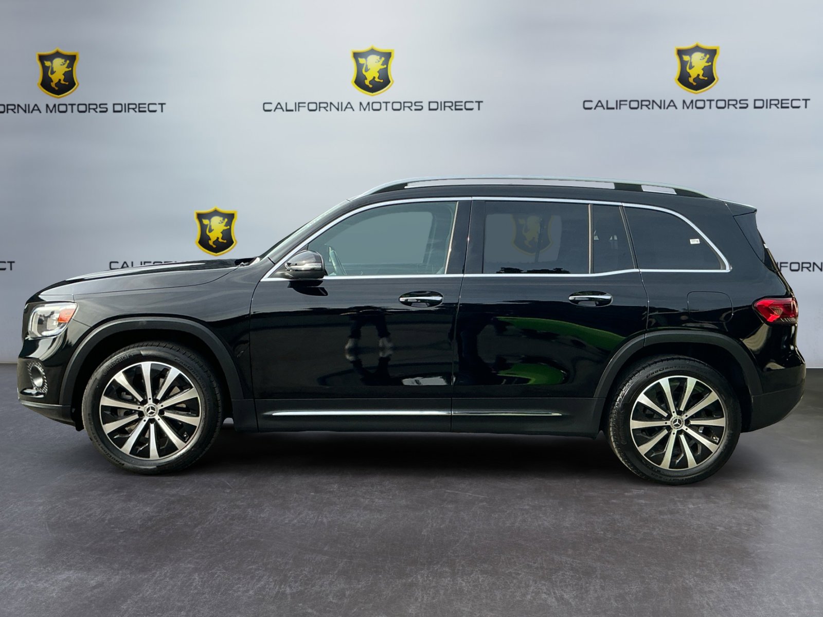 Used 2021 Mercedes-Benz GLB 250 image 8