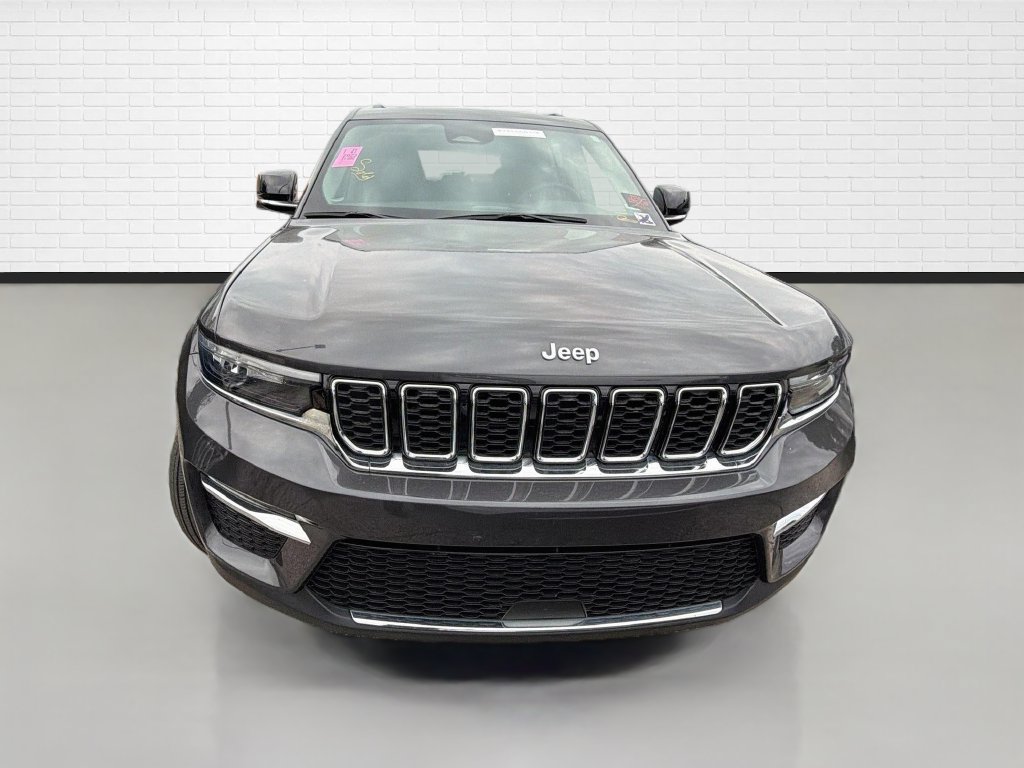 Used 2023 Jeep Grand Cherokee 4WD 4xe image 2