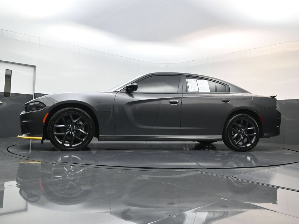 Used 2023 Dodge Charger R/T w/ Blacktop Package RWD image 25