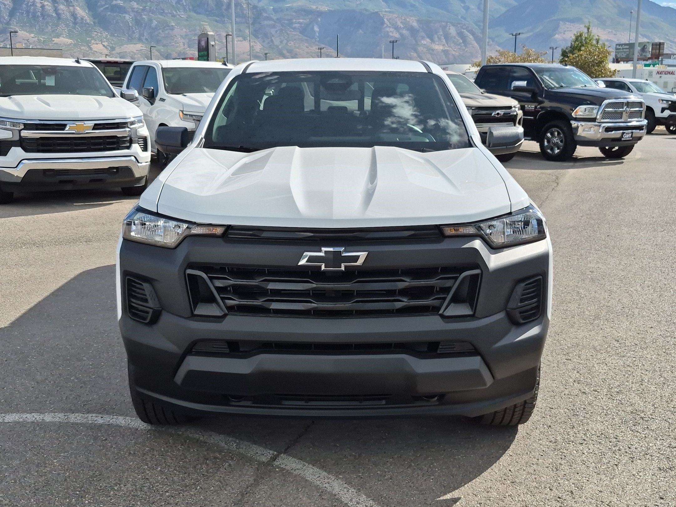 New 2026 Chevrolet Colorado W/T w/ WT Custom Package AWD/4WD image 10