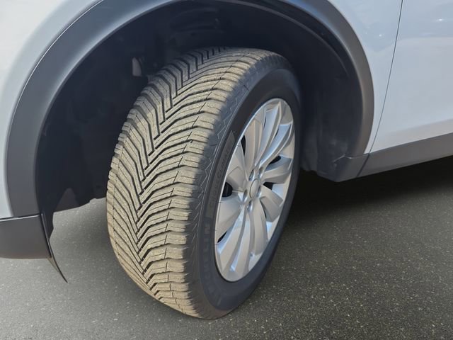 Used 2020 Land Rover Discovery Sport SE AWD/4WD image 35