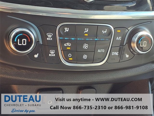 Used 2021 Chevrolet Traverse LT image 19