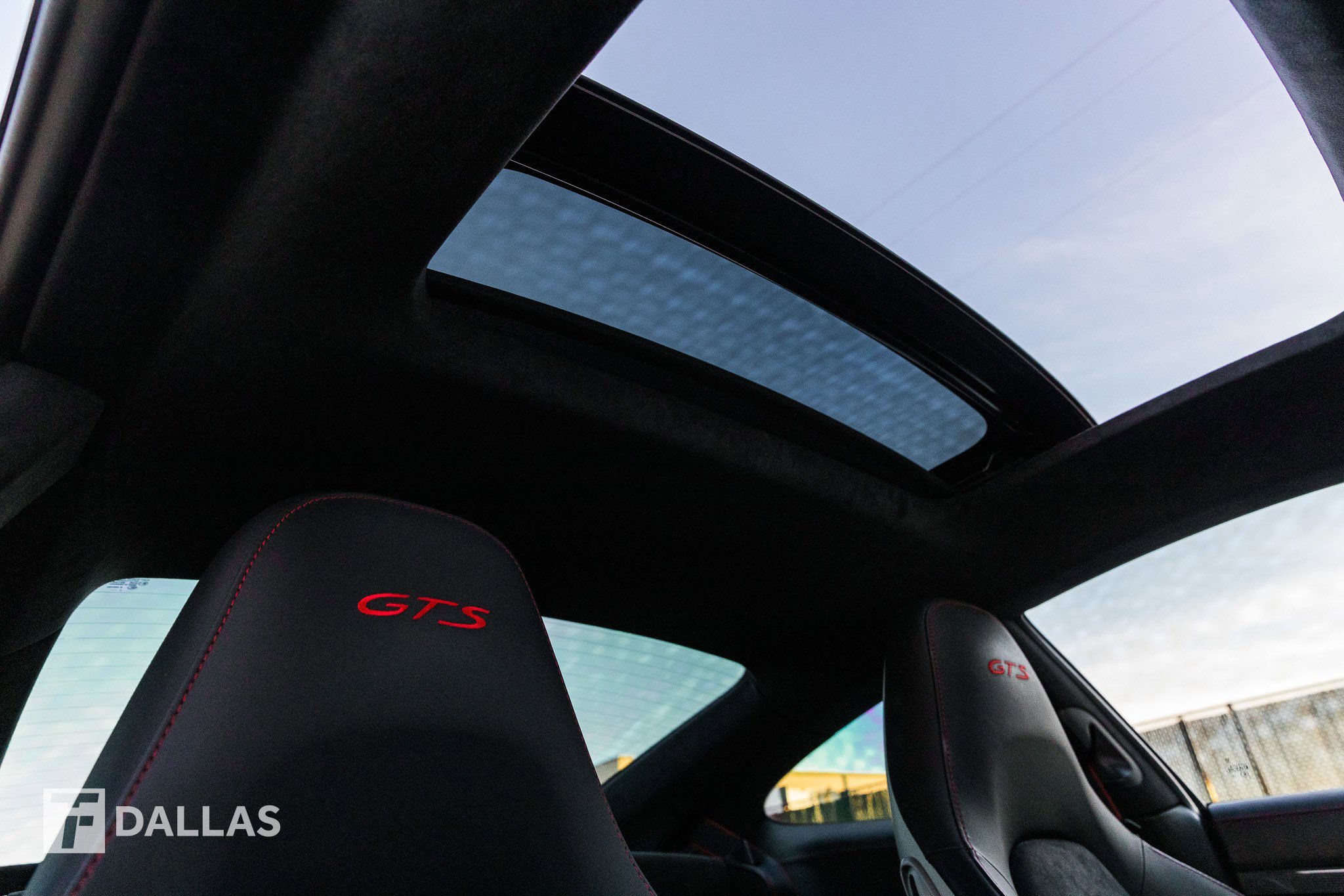 Used 2015 Porsche 911 Carrera GTS image 39