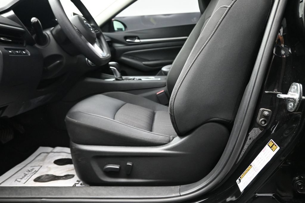 Used 2022 Nissan Altima 2.5 SV FWD image 19