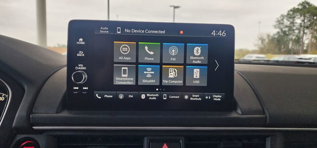 Used 2025 Honda Pilot EX-L image 15