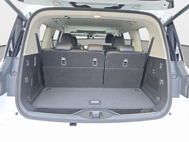 Certified 2025 INFINITI QX80 Pure image 13