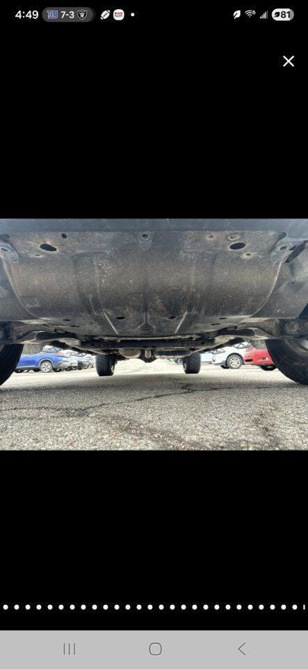 Used 2012 Toyota Tundra 4x4 CrewMax image 25