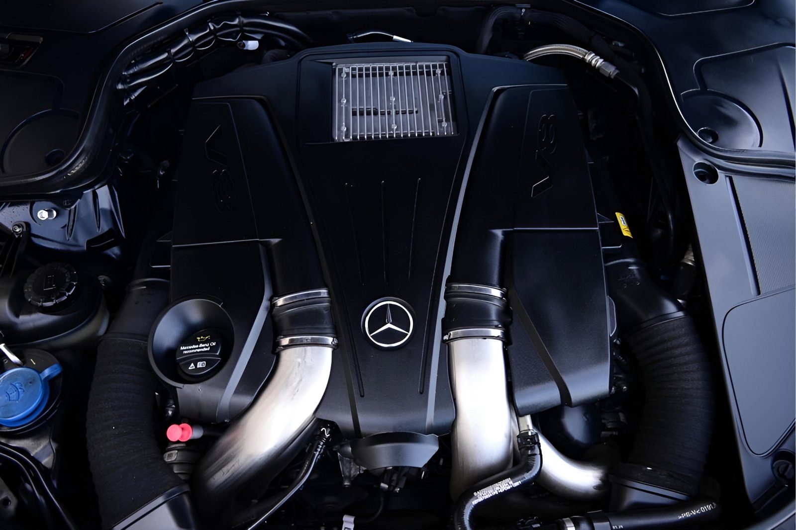 Used 2017 Mercedes-Benz S 550 Sedan image 18