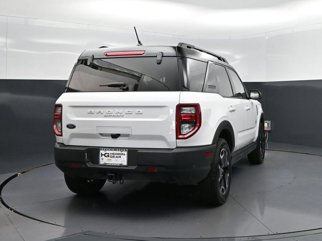 Used 2022 Ford Bronco Sport Outer Banks w/ Tech Package image 7