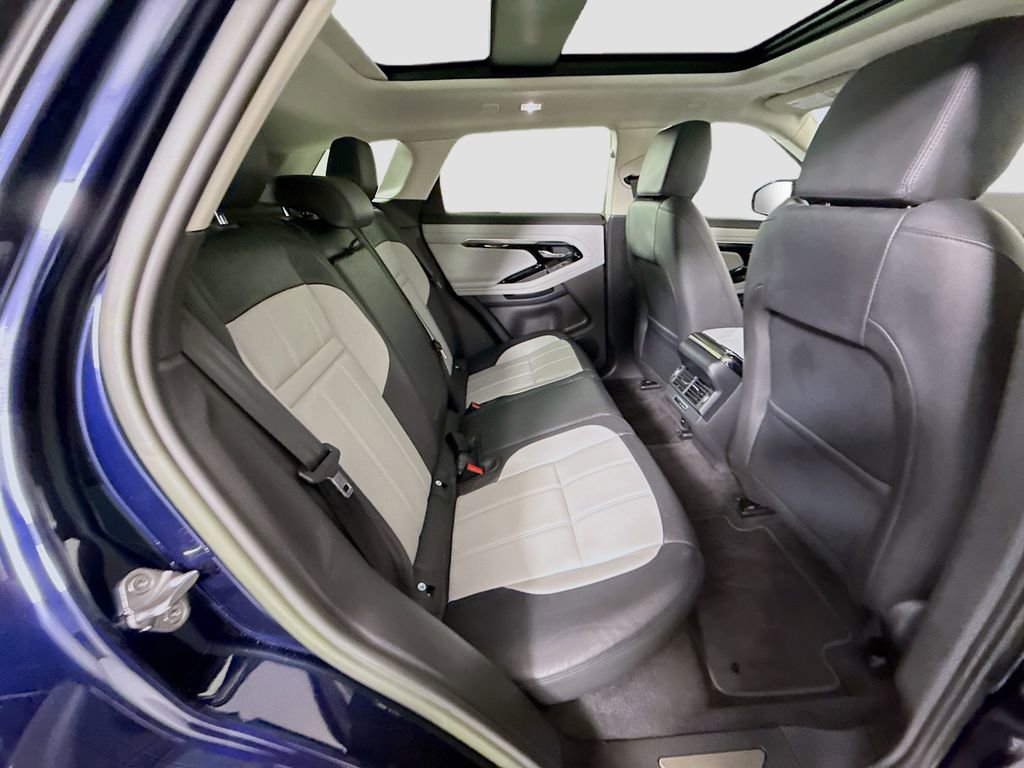 Used 2023 Land Rover Range Rover Evoque R-Dynamic S image 23