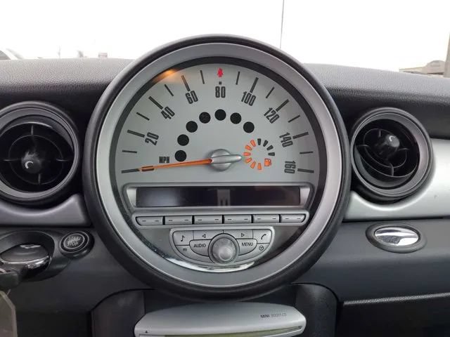Used 2009 MINI Cooper Hardtop FWD image 17