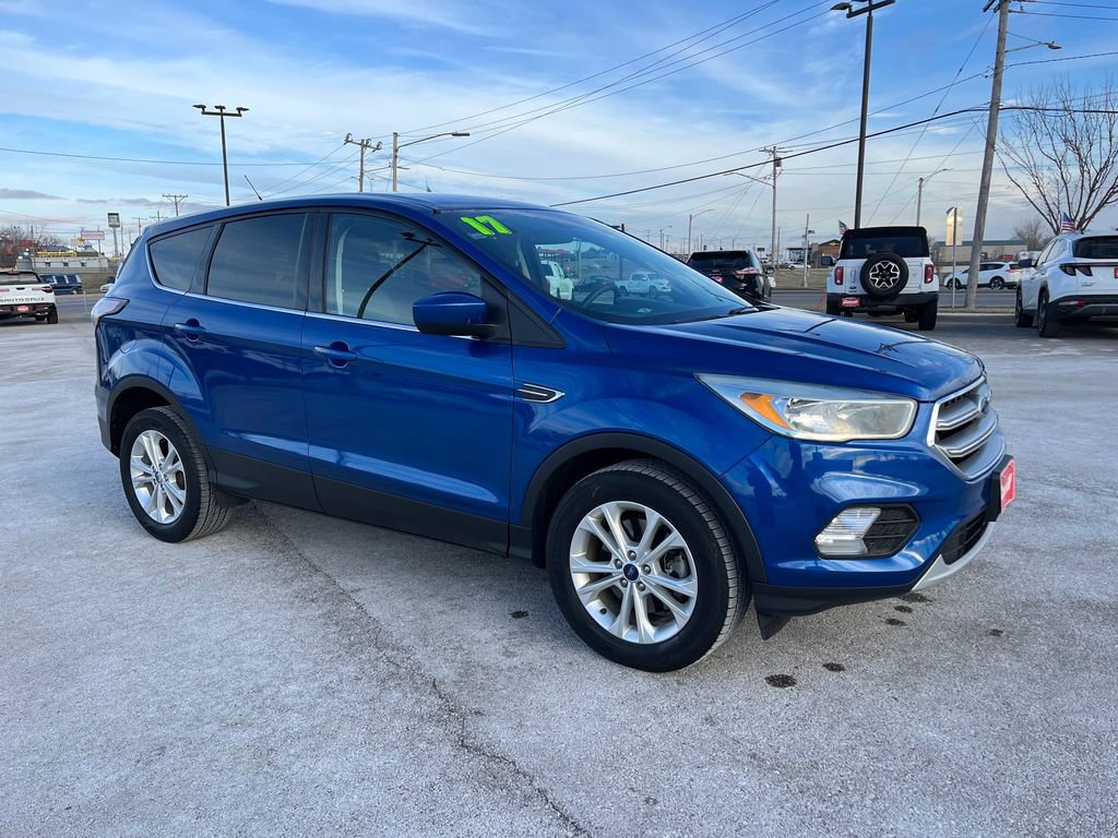 Used 2017 Ford Escape SE w/ SE Cold Weather Package image 8