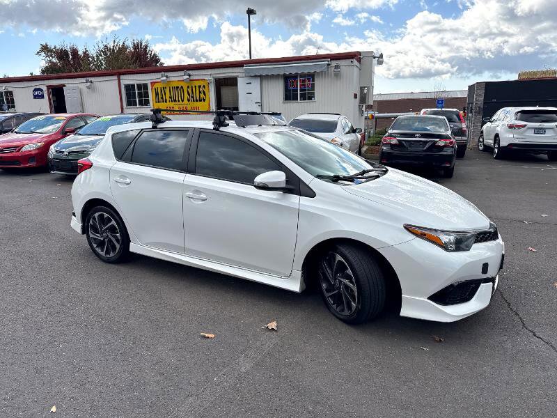 Used 2016 Scion iM image 3