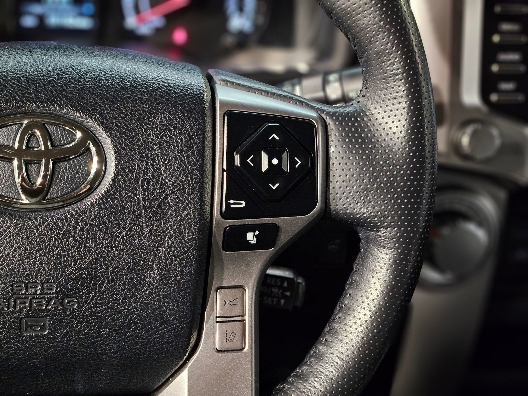 Used 2024 Toyota 4Runner SR5 Premium image 28