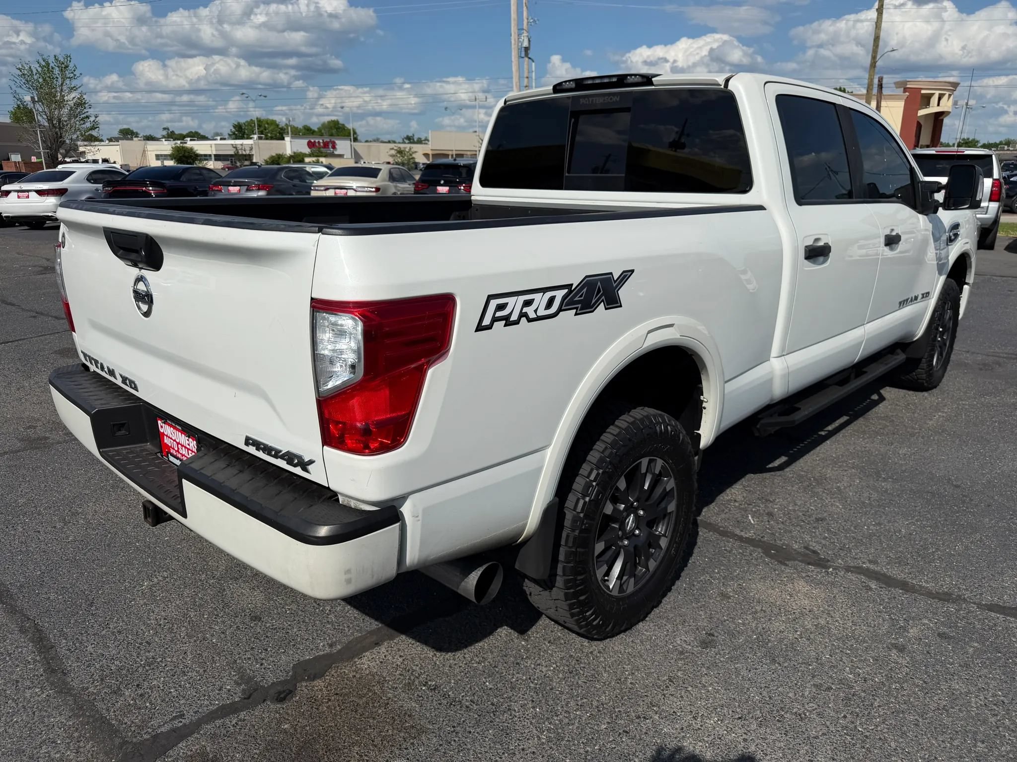 Used 2019 Nissan Titan PRO-4X AWD/4WD image 3