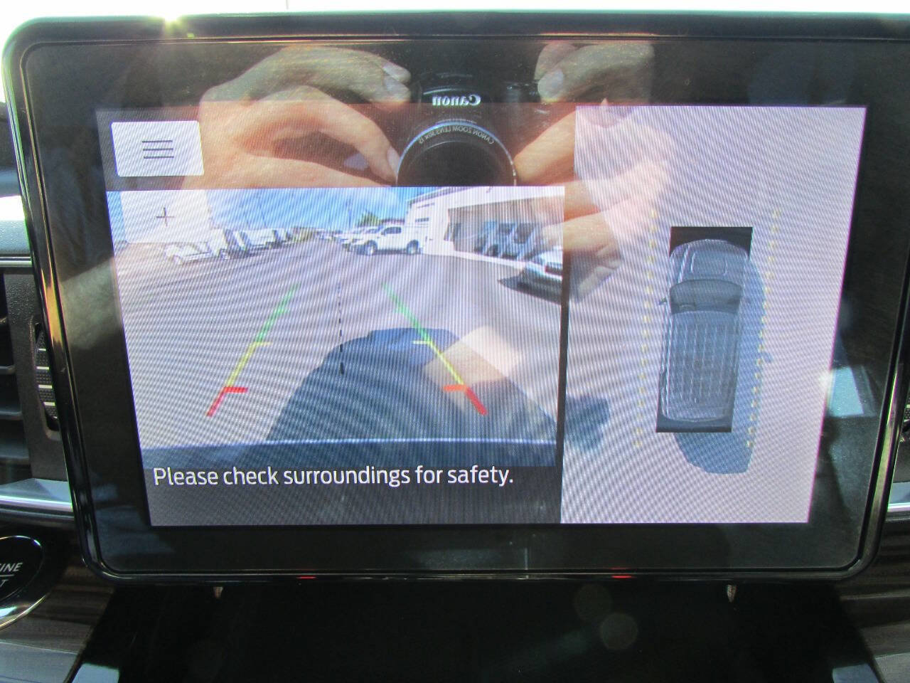 Used 2023 Ford Explorer Limited image 33