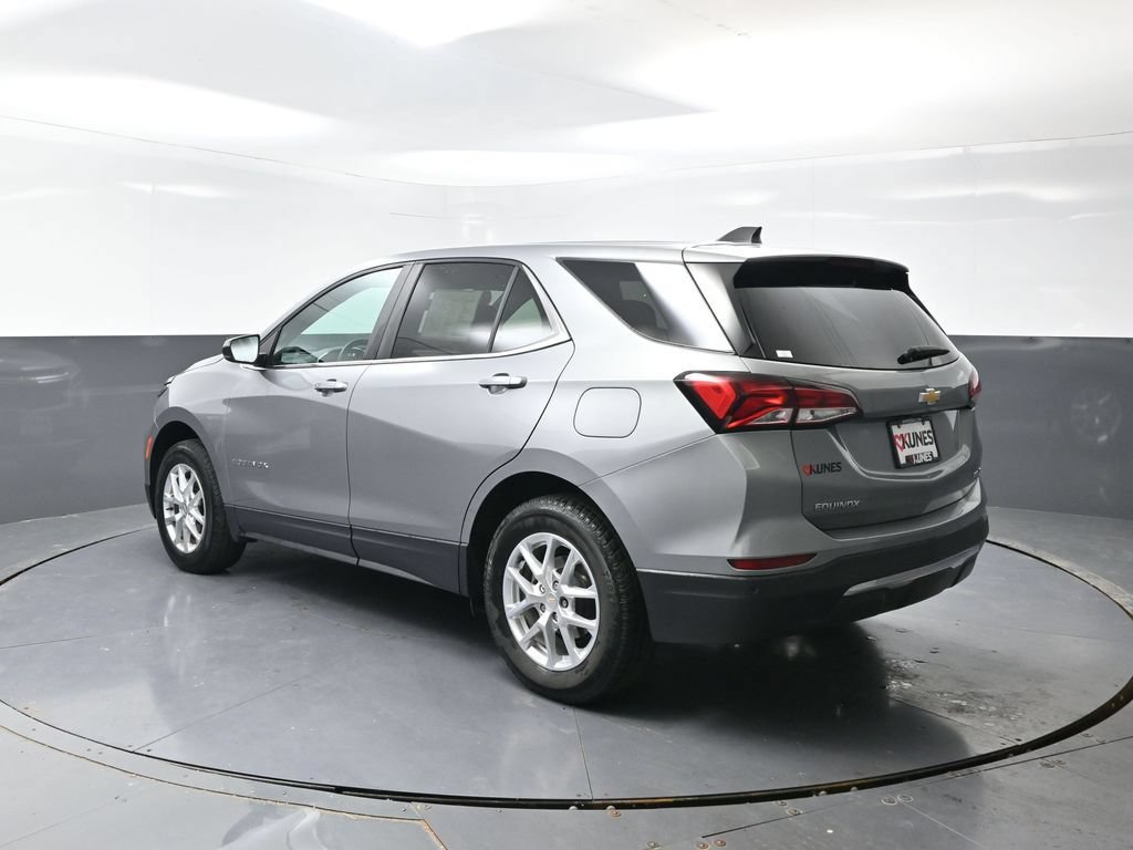Used 2023 Chevrolet Equinox LT AWD/4WD image 12