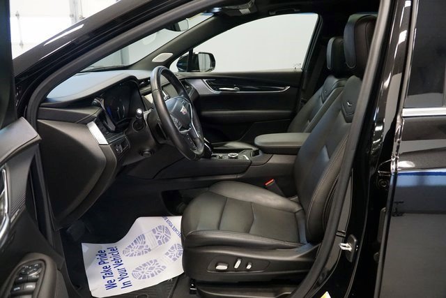 Certified 2022 Cadillac XT5 Premium Luxury image 17