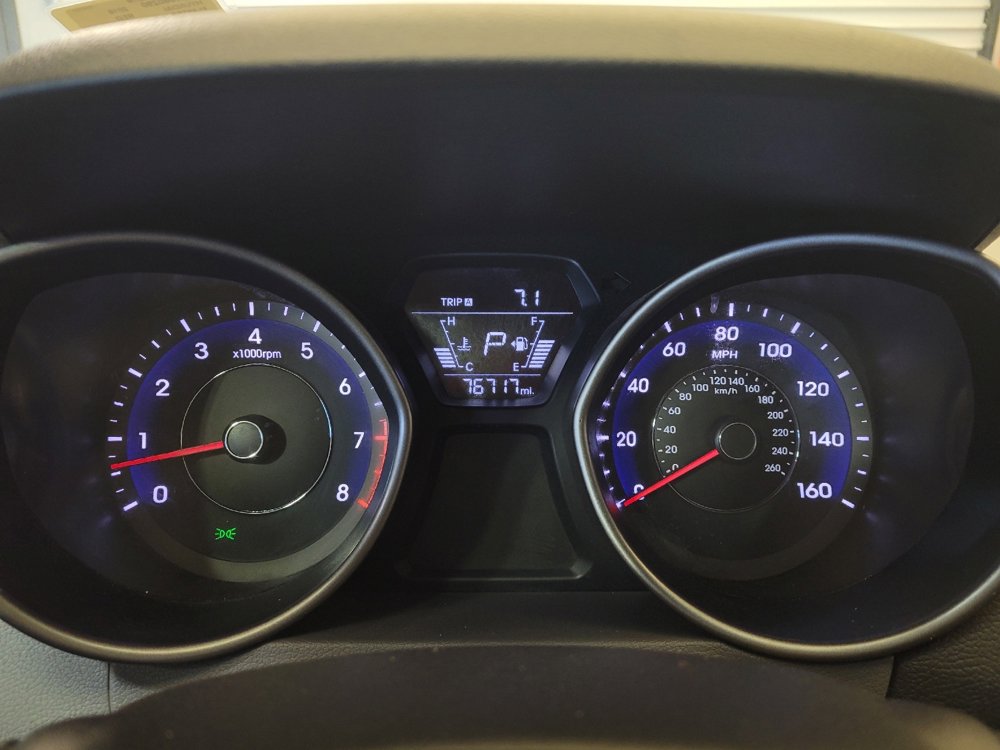 Used 2016 Hyundai Elantra SE image 23