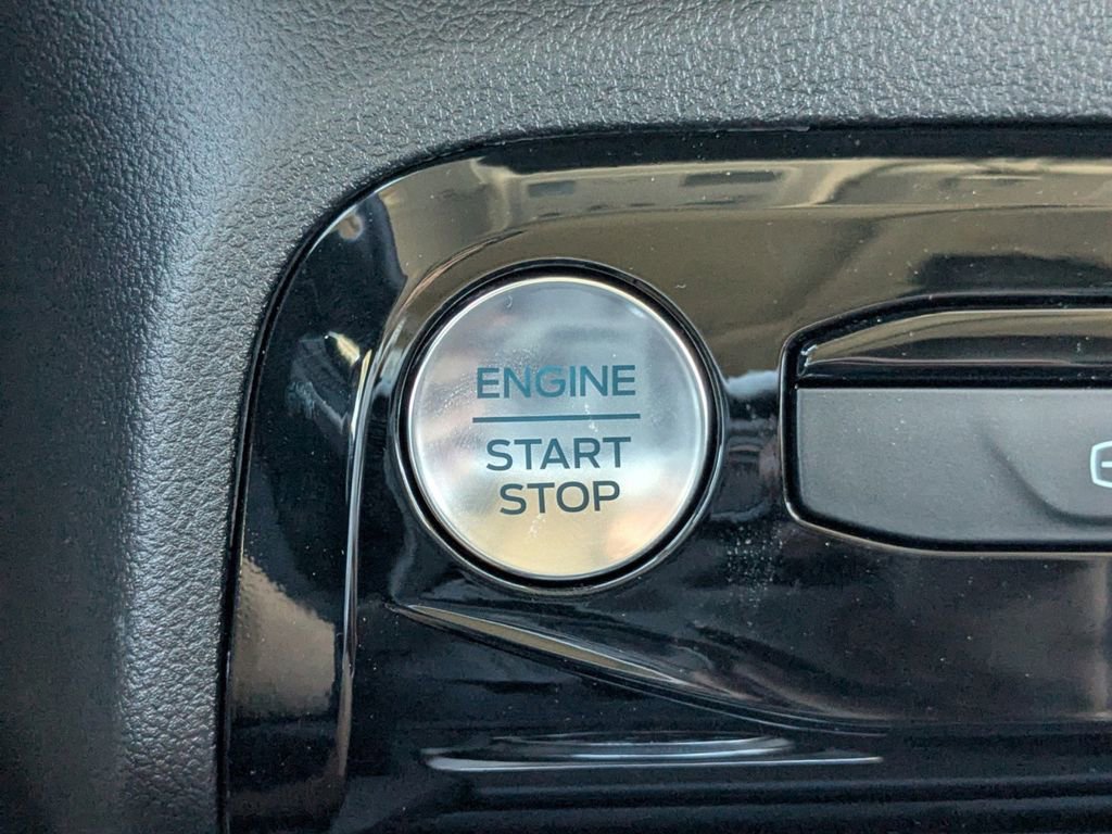 New 2026 Ford Escape SE image 31