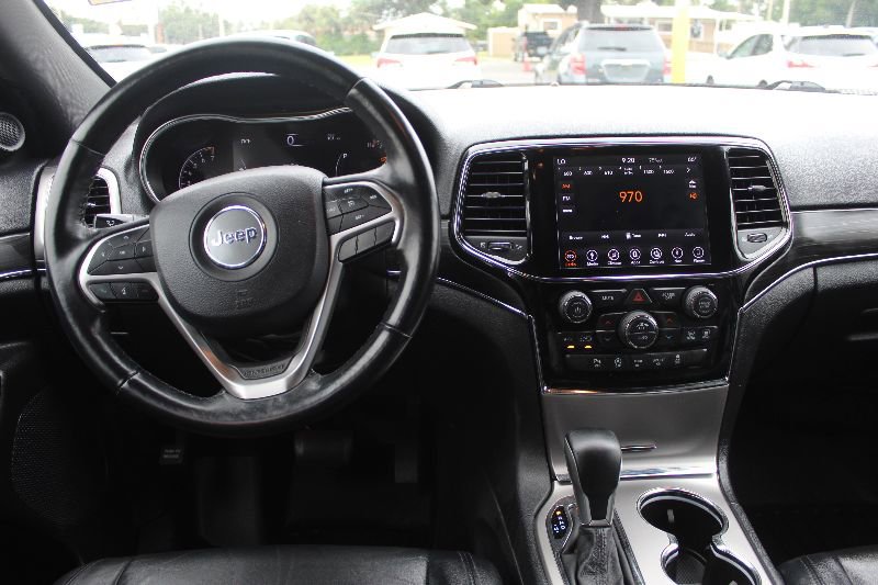 Used 2019 Jeep Grand Cherokee Limited image 13