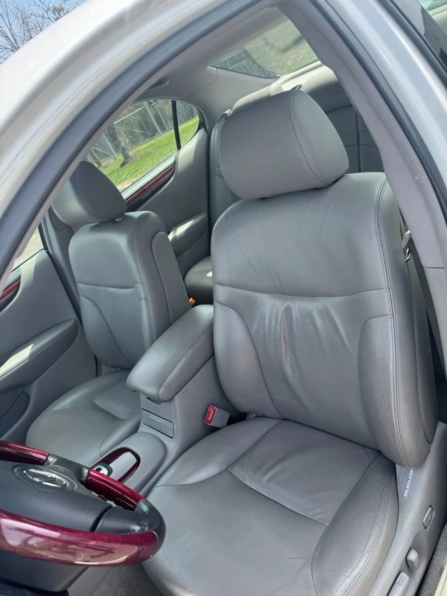 Used 2003 Lexus ES 330 image 31