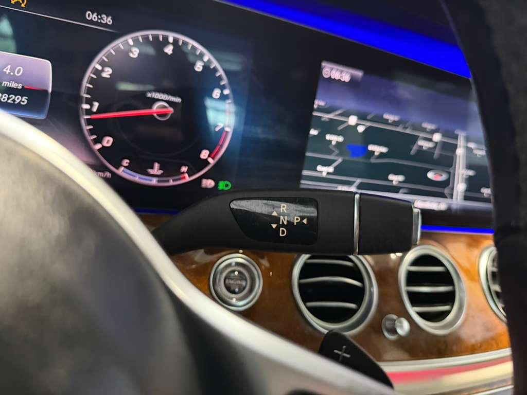 Used 2020 Mercedes-Benz E 350 4MATIC Sedan w/ Driver Assistance Package image 34