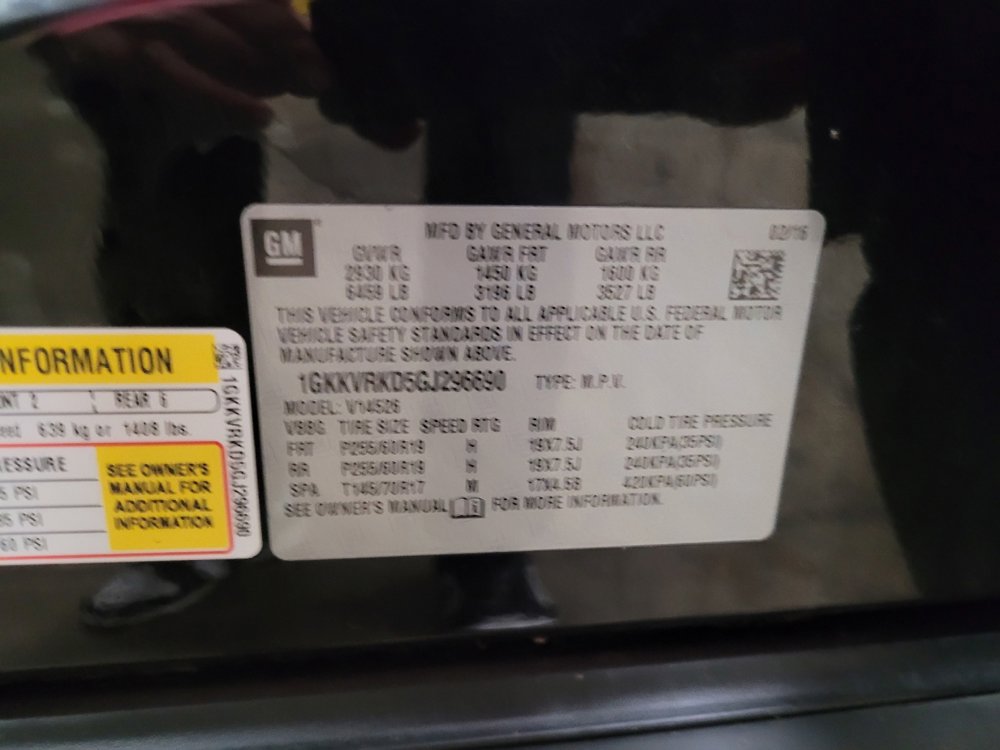 Used 2016 GMC Acadia SLT AWD/4WD image 33