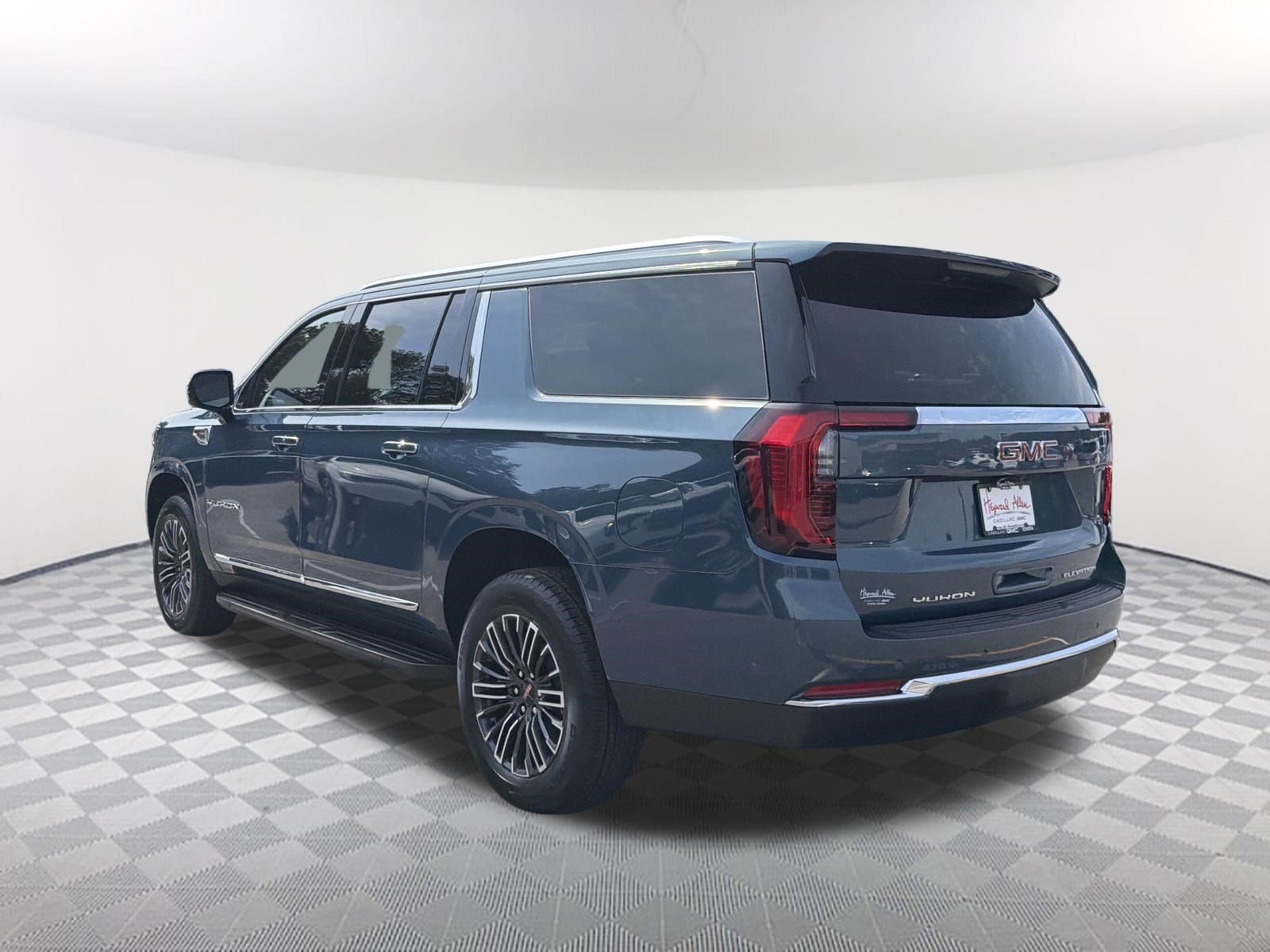 New 2026 GMC Yukon XL Elevation RWD image 3