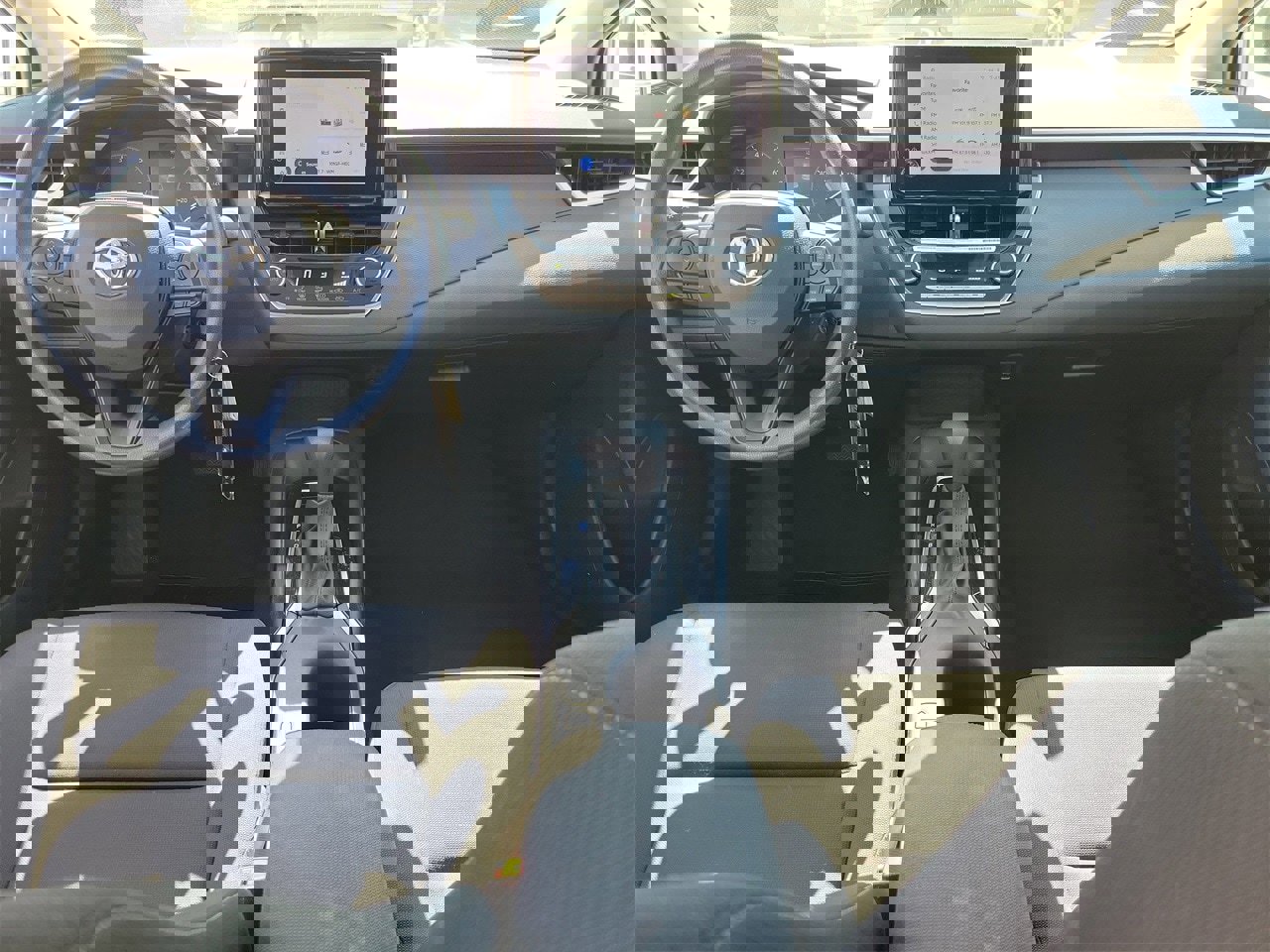 Used 2024 Toyota Corolla LE image 12