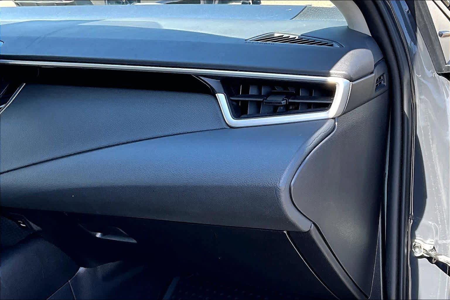 Certified 2023 Toyota Corolla LE FWD image 18