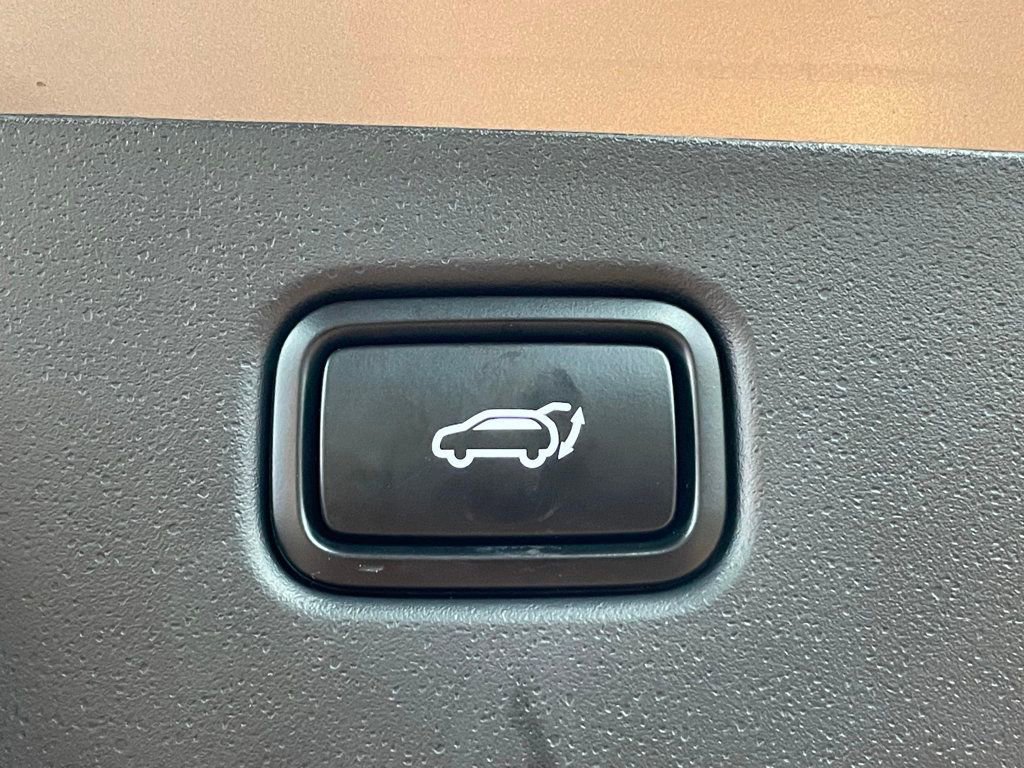 Used 2024 Kia Niro Wave w/ Wave Preserve Package image 23