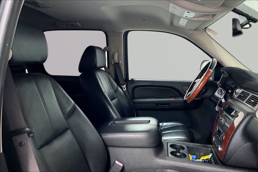 Used 2009 Chevrolet Avalanche LS image 28